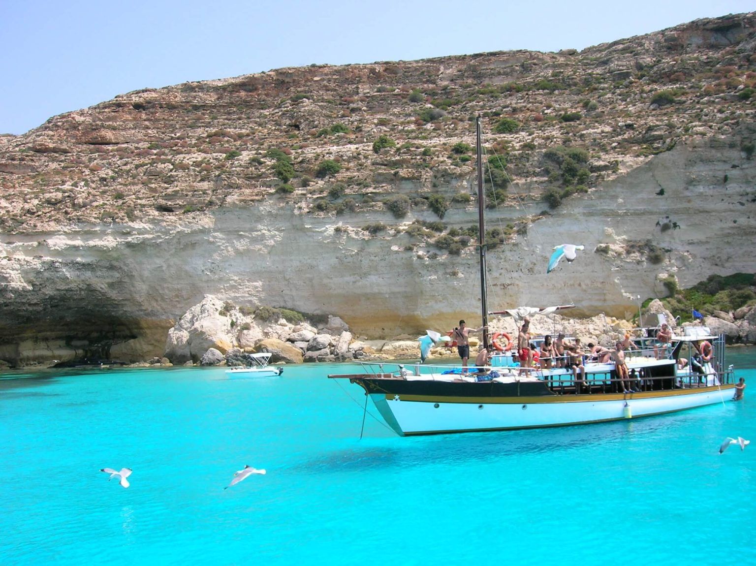 ¿Desde dónde salen los ferries a Lampedusa?